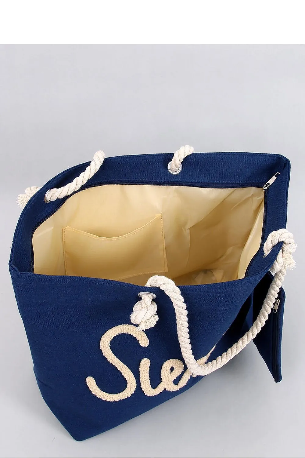 Beach bag model 195232 Inello