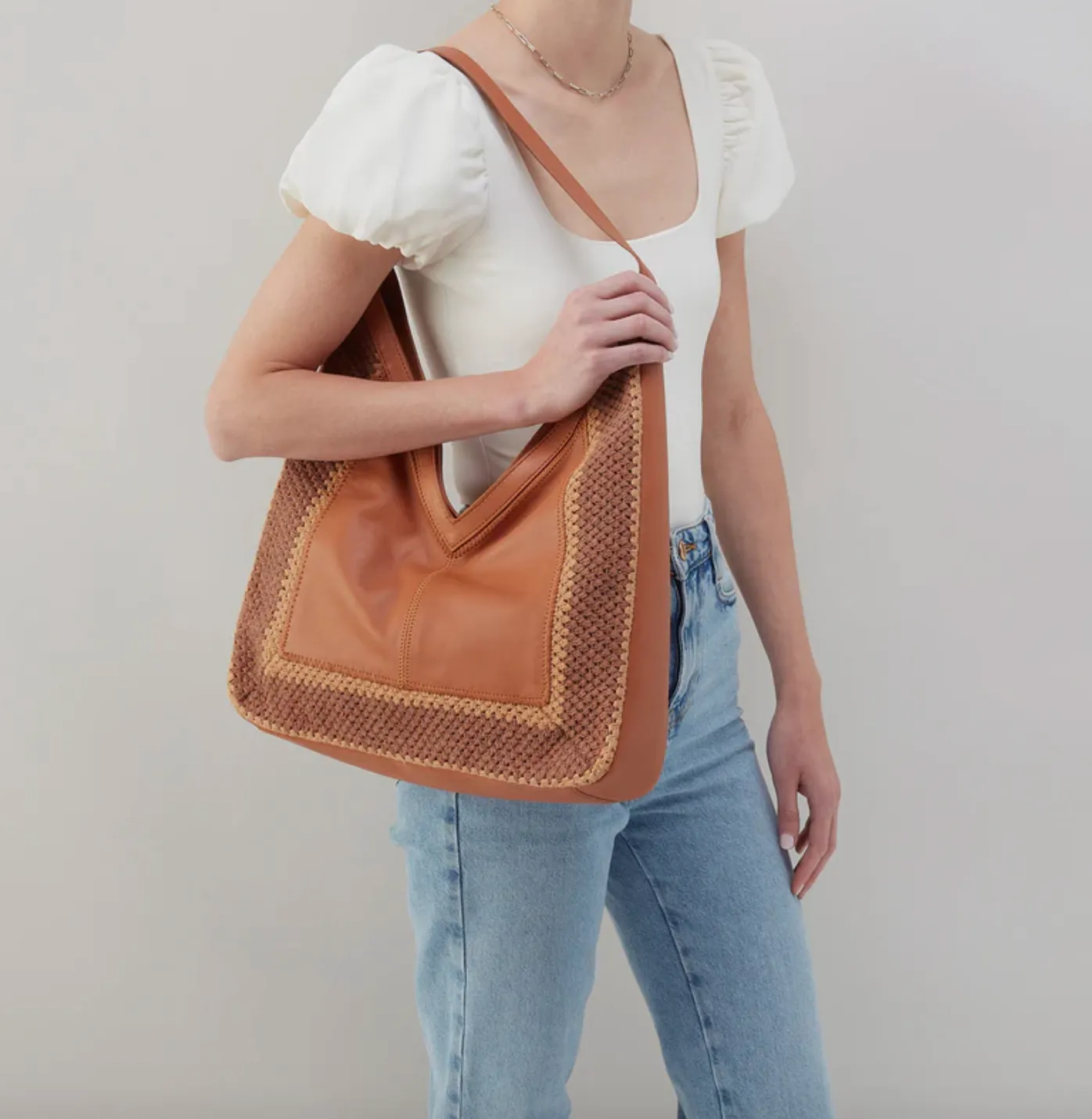 Daisy Hobo | Soft Vegan Tan Leather