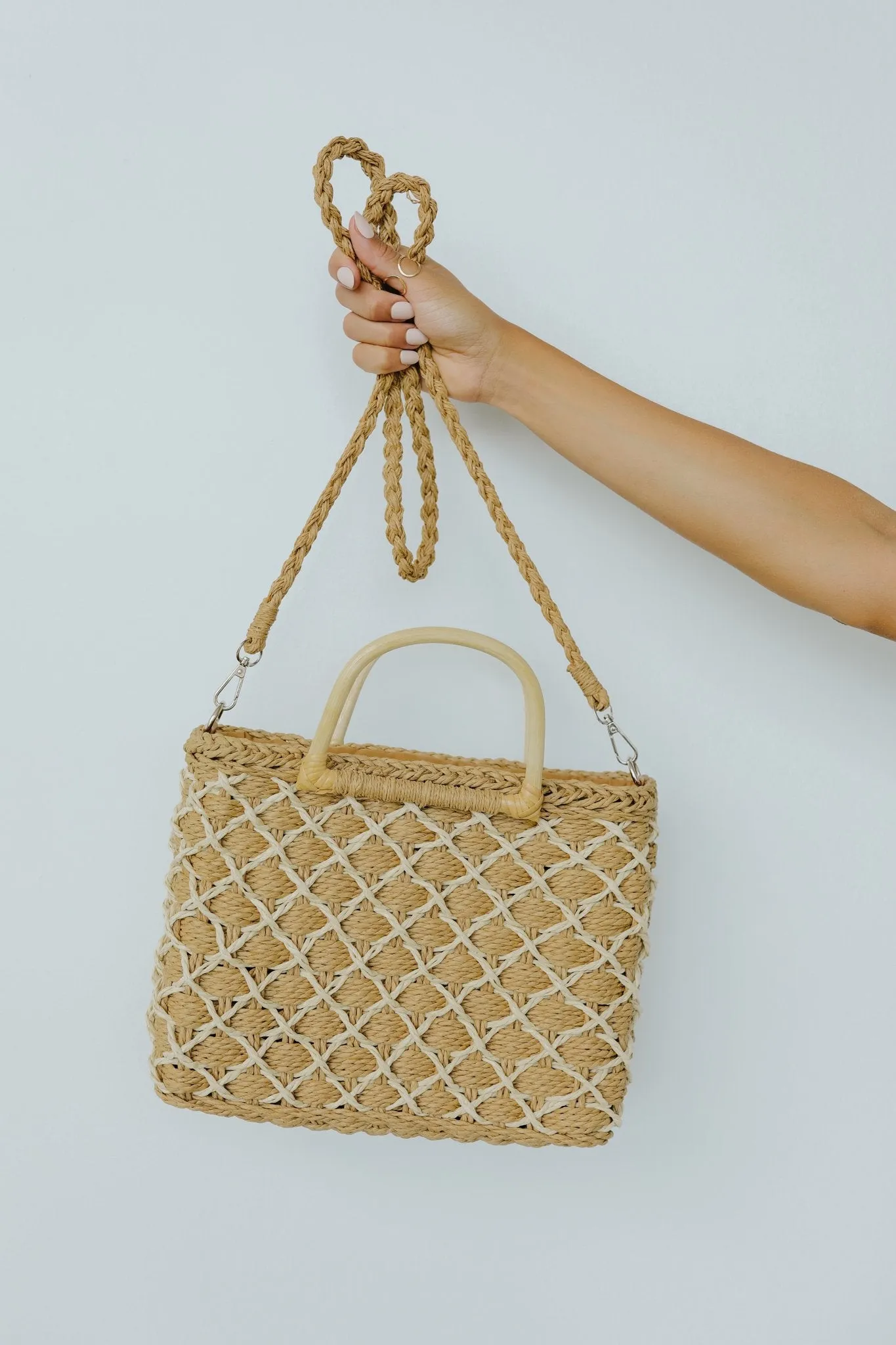 Diamond Weave Straw Bag