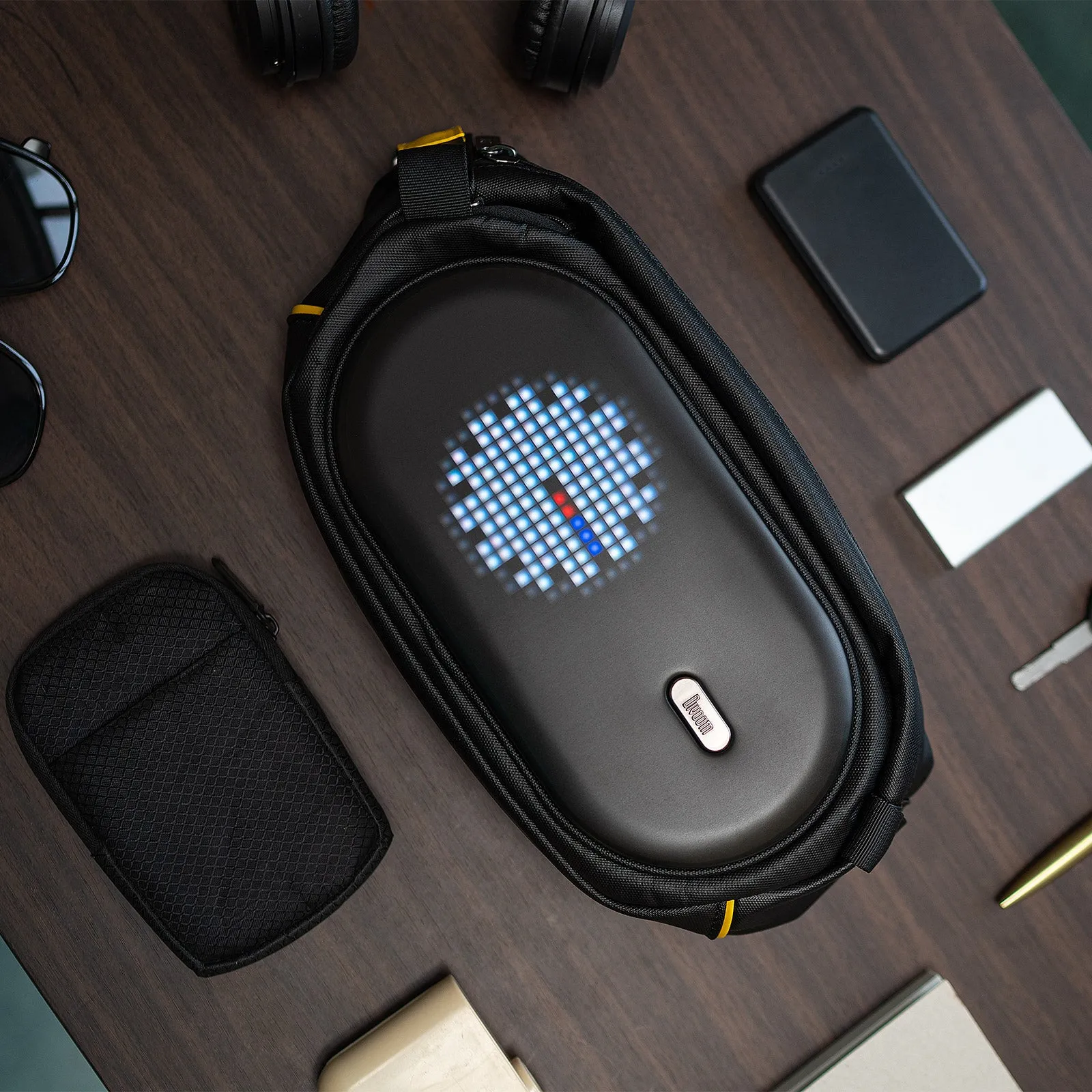 Divoom Sling Bag-C Pixel Art LED Sport Bag