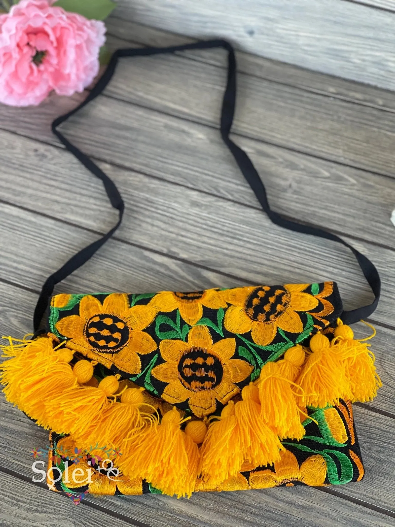 Girasoles Clutch