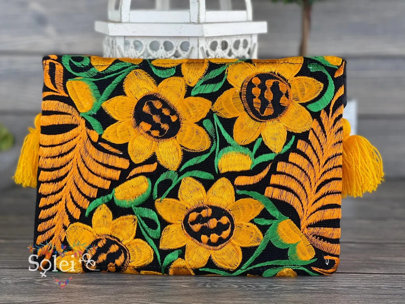 Girasoles Clutch