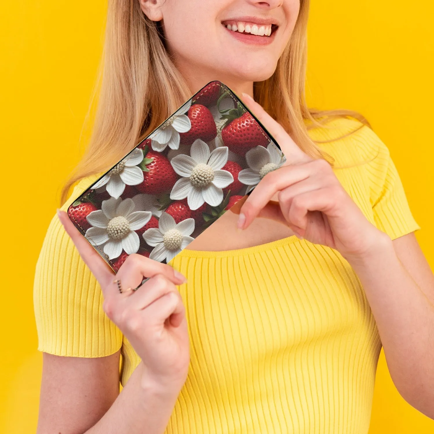 Long Type Zipper Purse - Strawberries