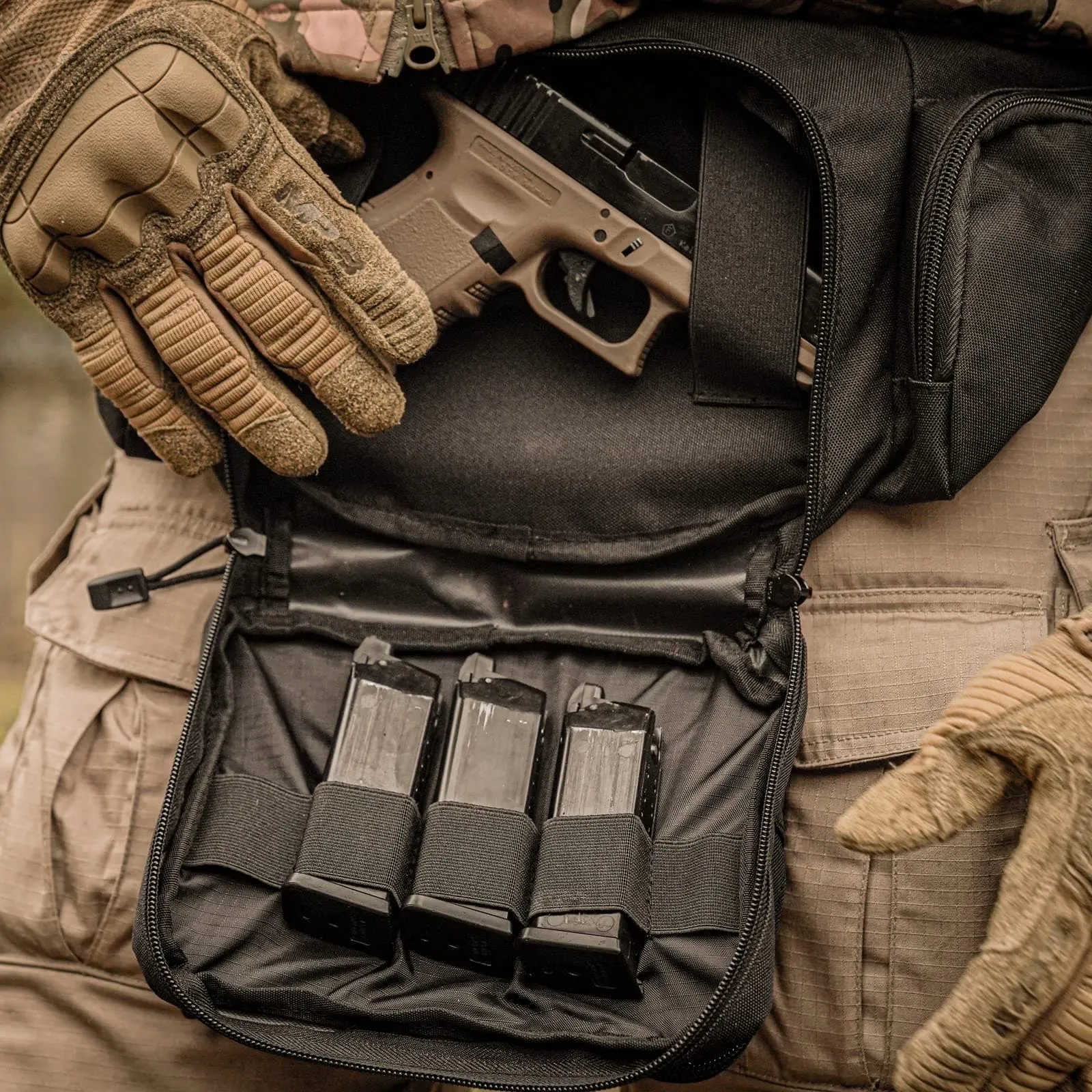 Tactical Military Portable Concealed Pistol Waist Bag