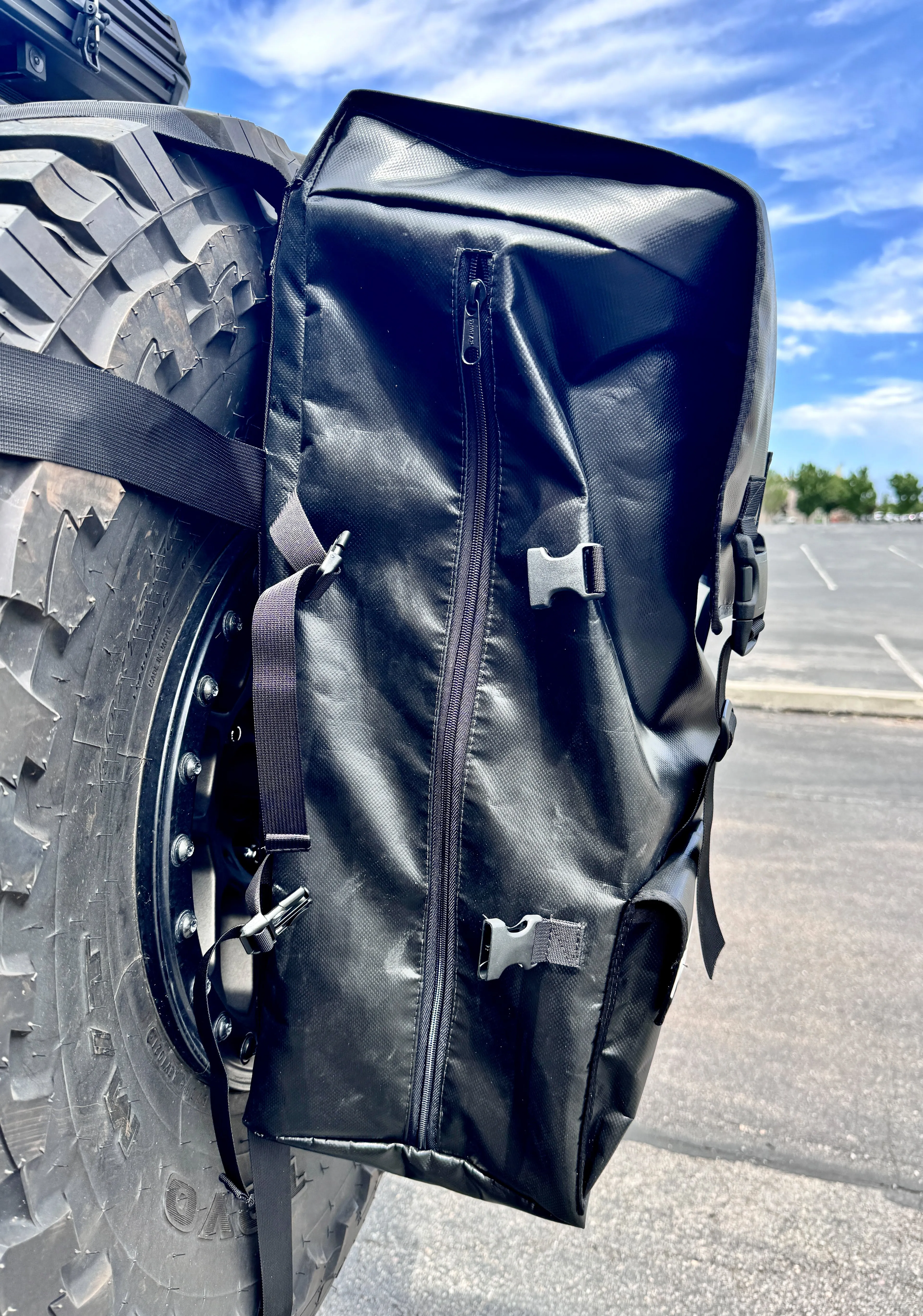 The Max Adventure Tire Trash Bag