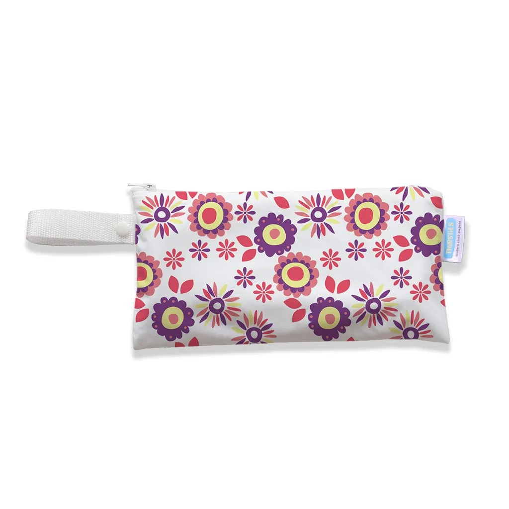 Thirsties Clutch Bag